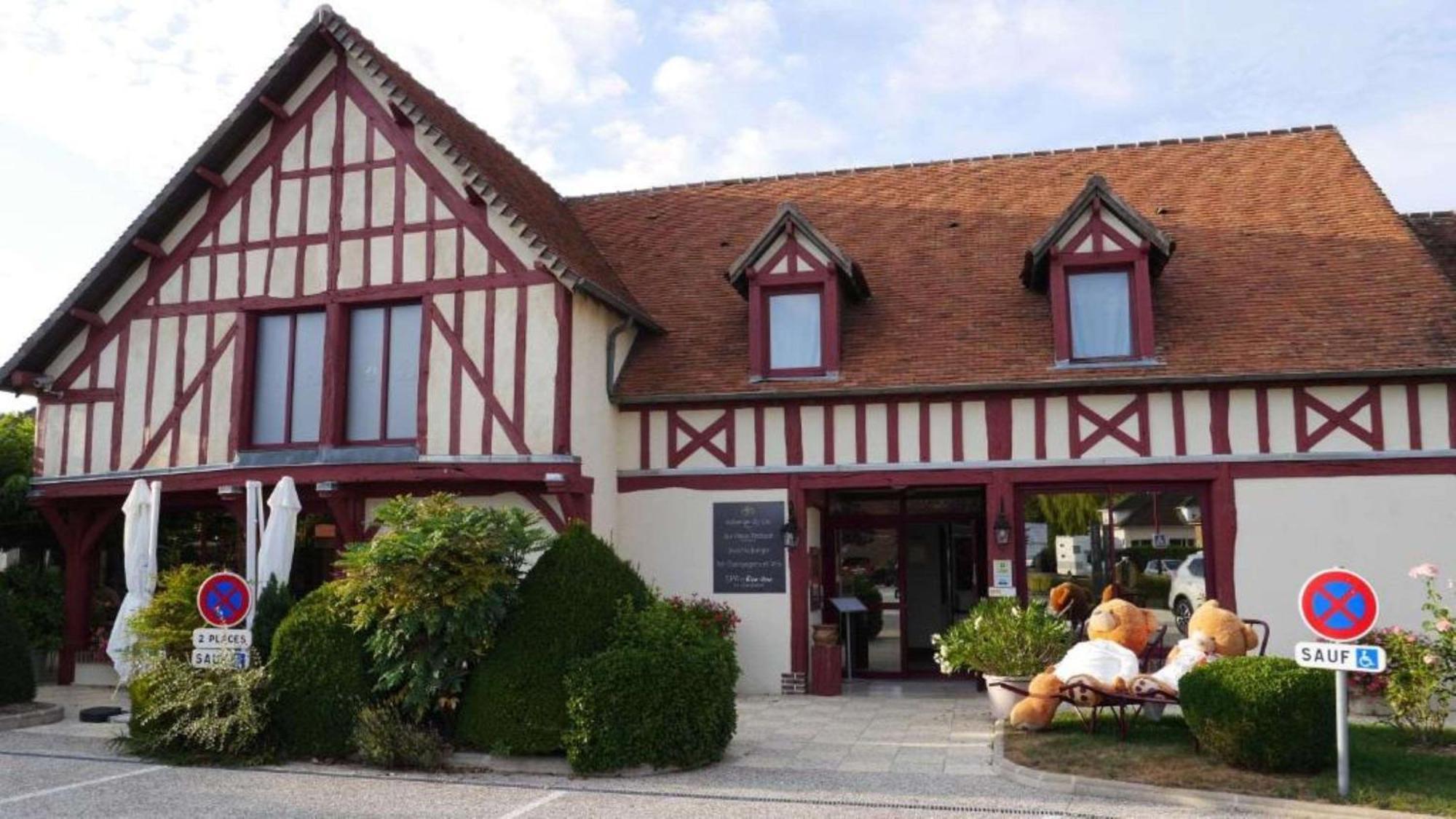 Auberge Du Lac, Sure Hotel Collection By Best Western Mesnil-Saint-Père Exterior foto